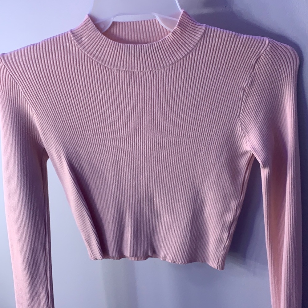 comfortable cute brandy melville going out shirt